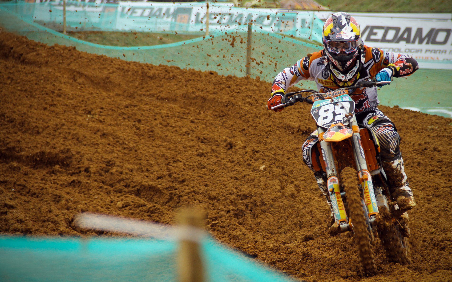 《比赛回顾：年度最佳战役盘点》，最佳战将是谁