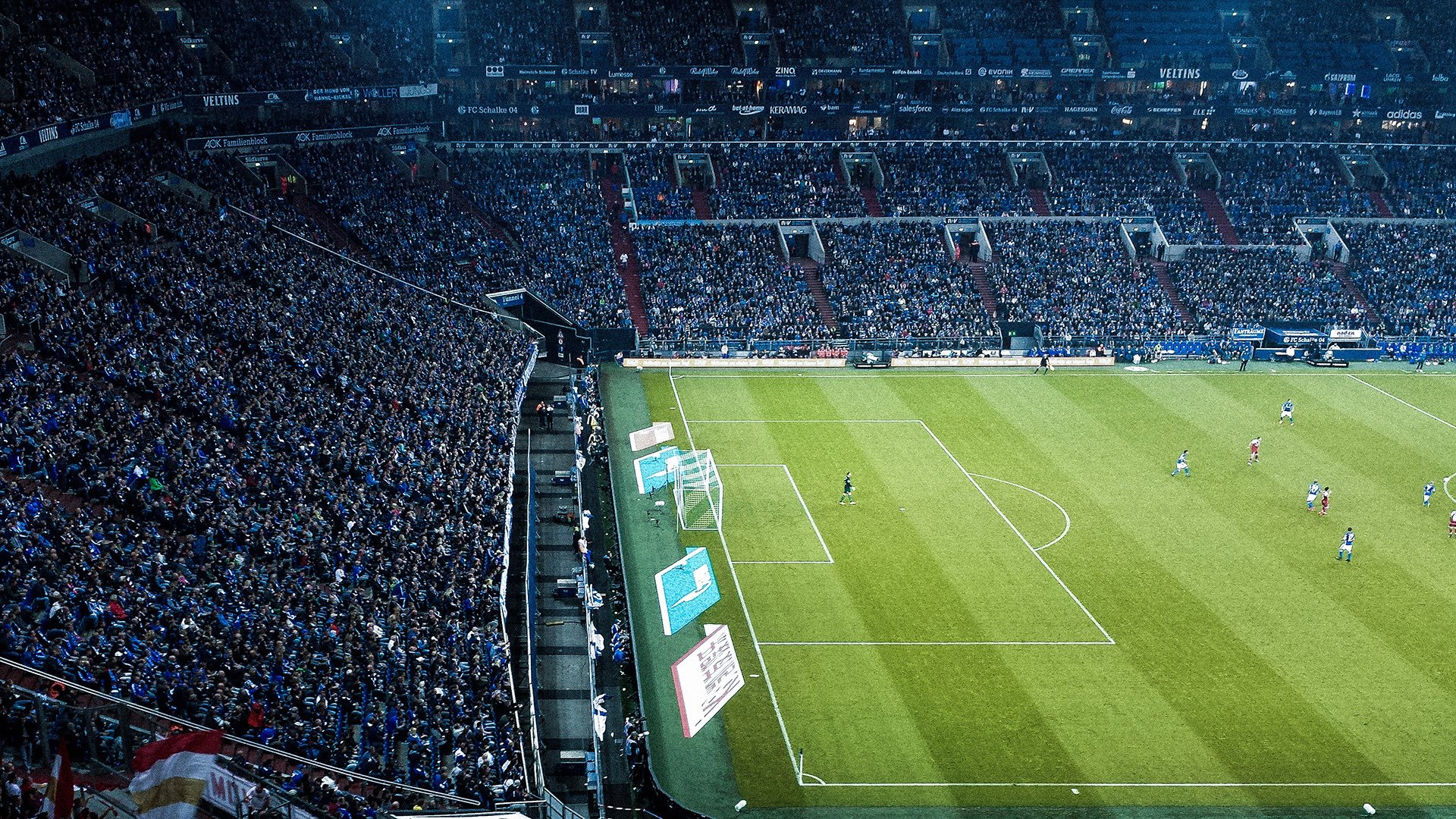 利兹联主场大败，遭遇两连败，球队士气下滑，利兹联集锦